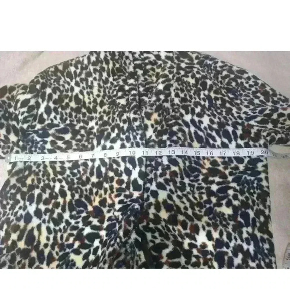 Covington Women's Cheetah Print Robe Size M - Picture 3 of 6